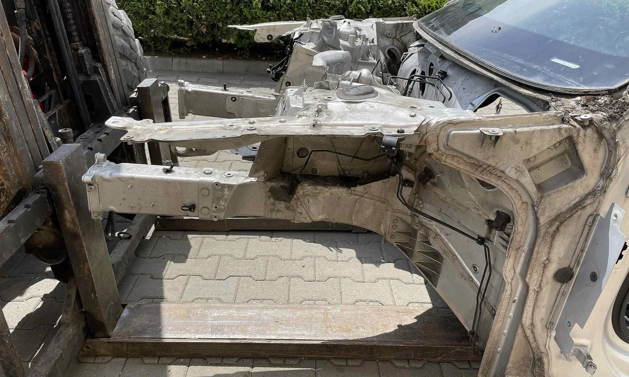 LONJERON STANGA AUDI A8 D4 2009-2019