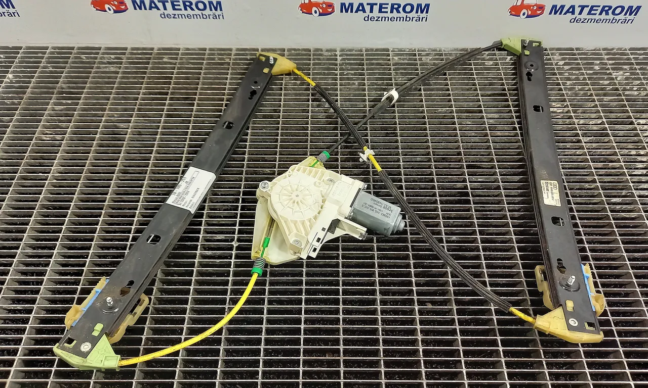 MACARA USA FATA DREAPTA AUDI A8 D4 2009-2019