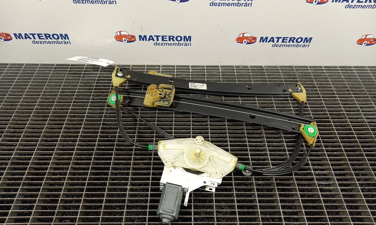 MACARA USA SPATE STANGA AUDI A8 D4 2009-2019