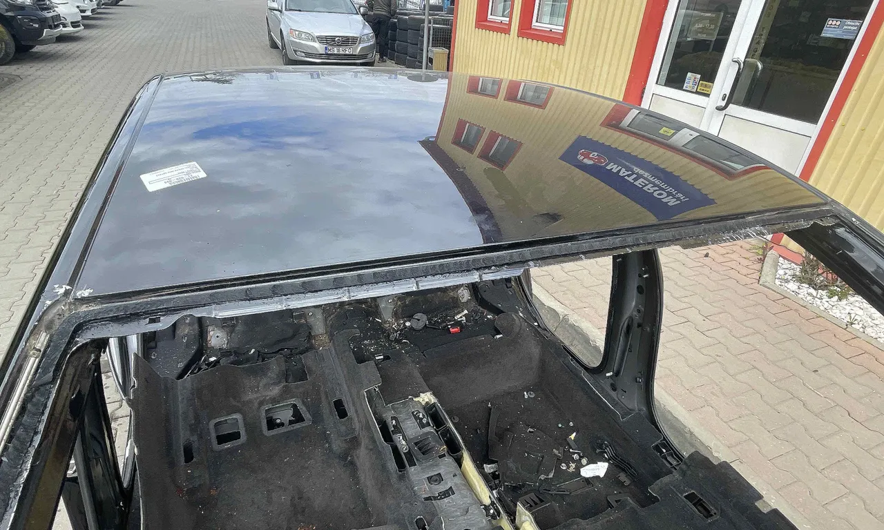 PAVILION AUDI A8 D4 2009-2019