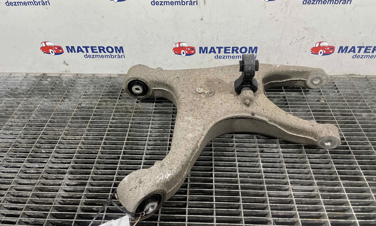 BRAT SPATE INFERIOR STANGA AUDI A8 D4 2009-2019