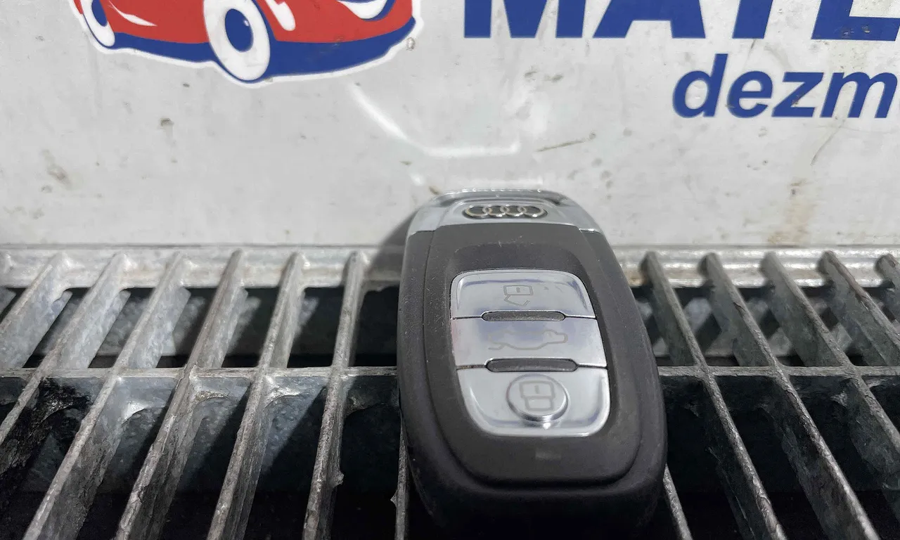 CHEIE CONTACT AUDI A8 D4 2009-2019