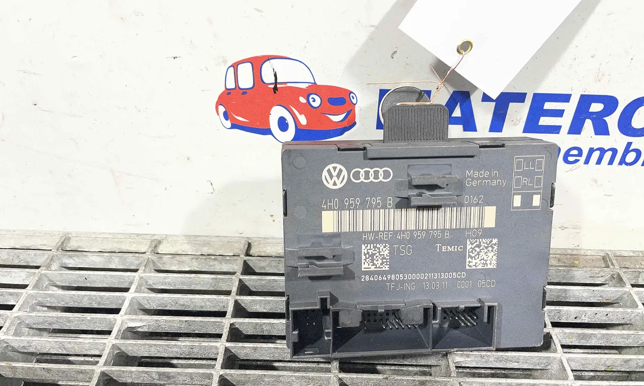 MODUL USA/STANGA SPATE AUDI A8 D4 2009-2019