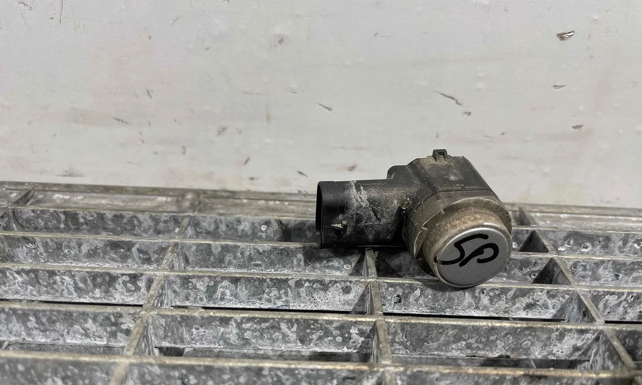 SENZOR PARCARE SPATE AUDI A8 D4 2009-2019