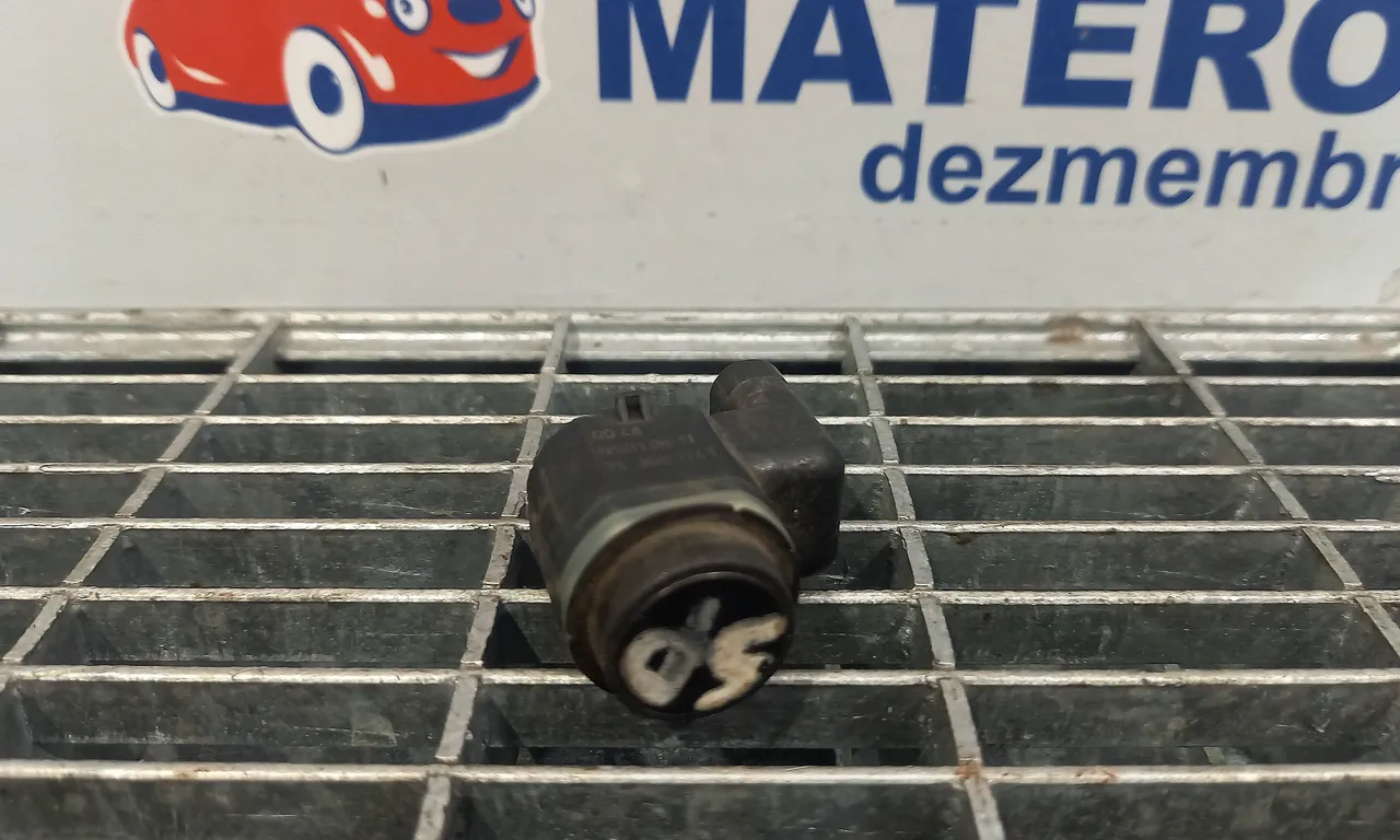 SENZOR PARCARE SPATE AUDI A8 D4 2009-2019