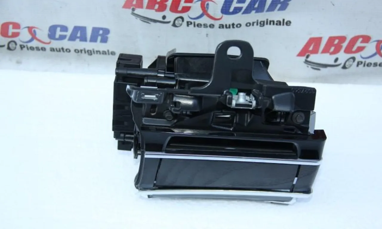 Grila ventilatie stanga fata AUDI A8 D4 2009-2019