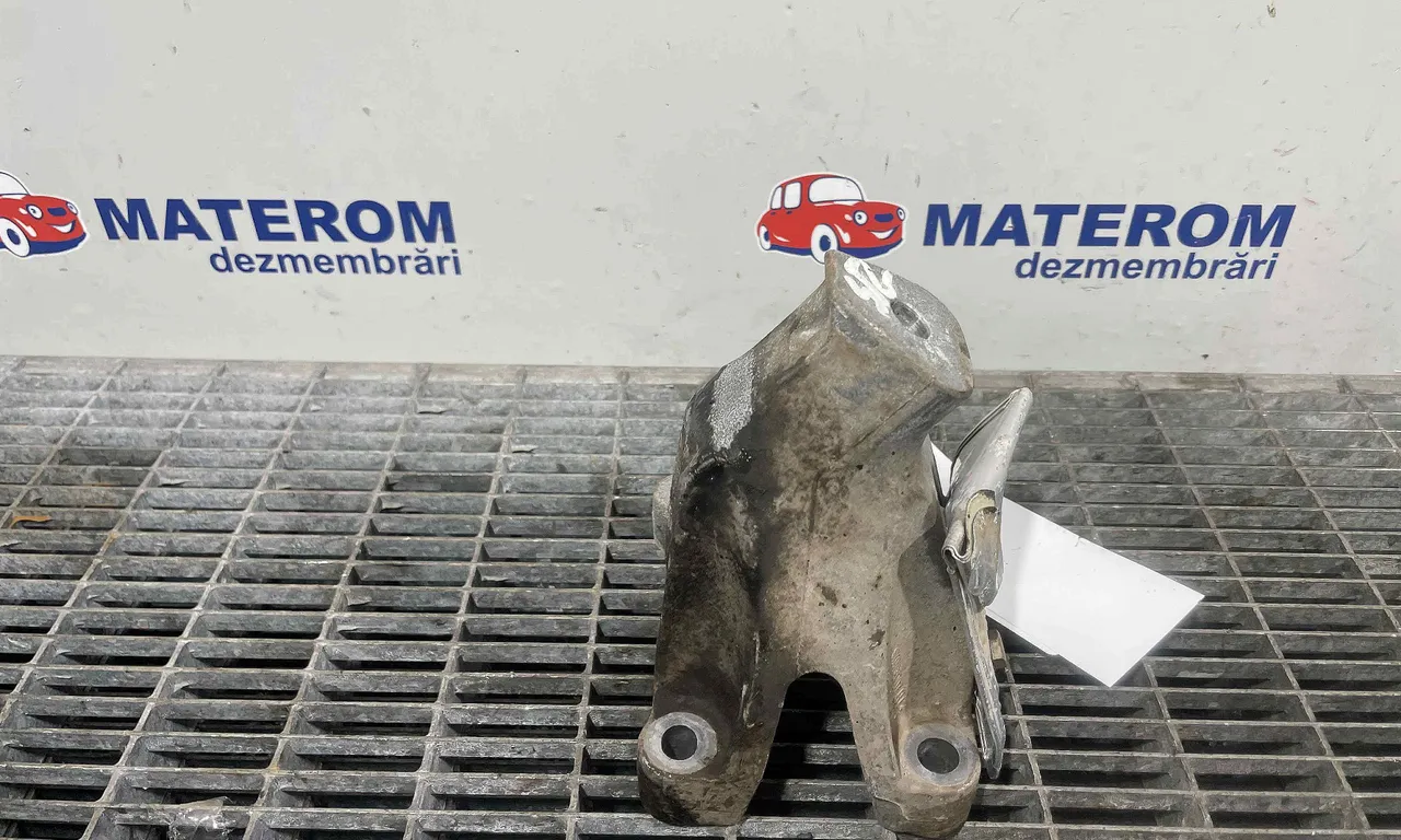 SUPORT MOTOR STANGA AUDI A8 D4 2009-2019