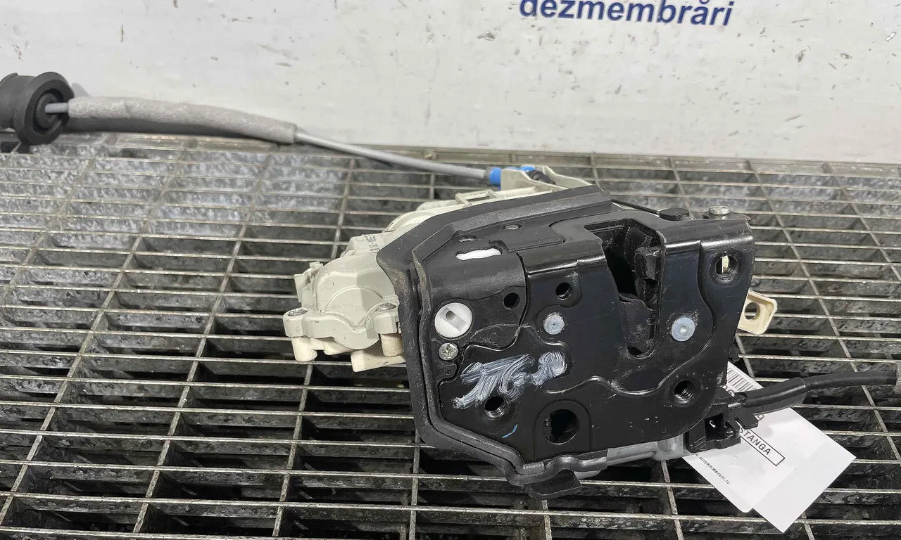 INCUIETOARE USA FATA STANGA AUDI Q2 2016-2019