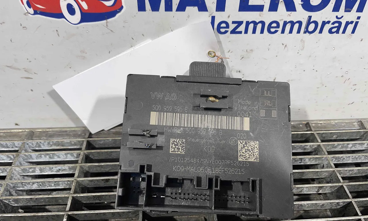 MODUL USA/STANGA SPATE AUDI Q2 2016-2019