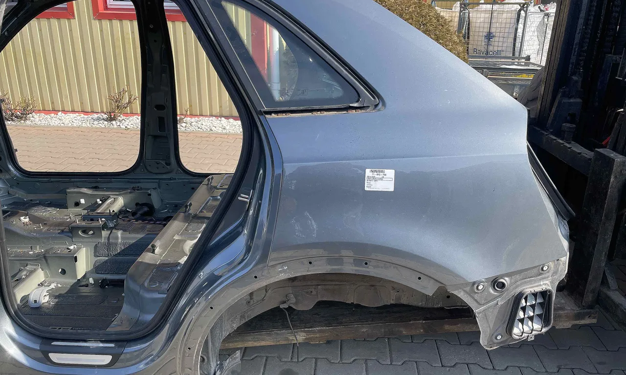 ARIPA SPATE STANGA AUDI Q3 2011-2020