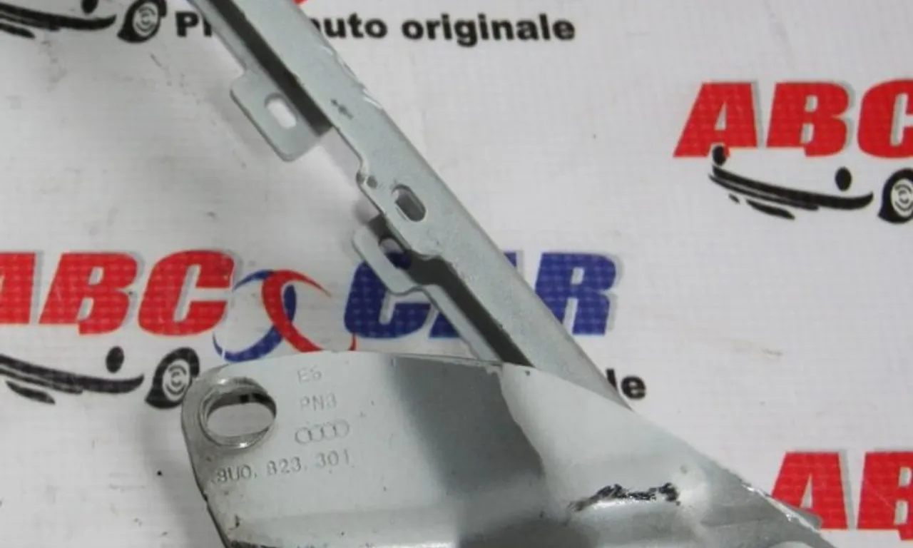 Balama capota stanga AUDI Q3 2011-2020