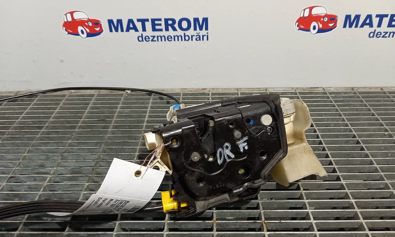 INCUIETOARE USA FATA DREAPTA AUDI Q3 2011-2020