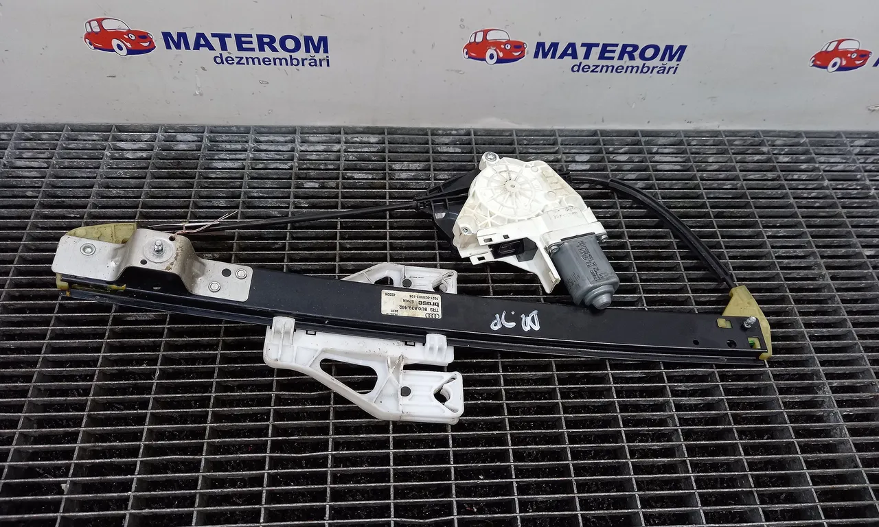MACARA USA SPATE DREAPTA AUDI Q3 2011-2020