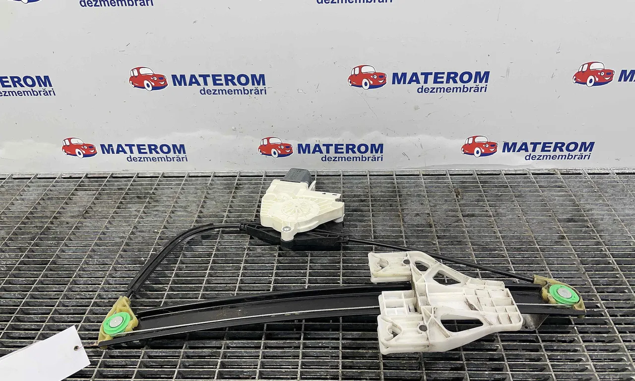 MACARA USA SPATE DREAPTA AUDI Q3 2011-2020