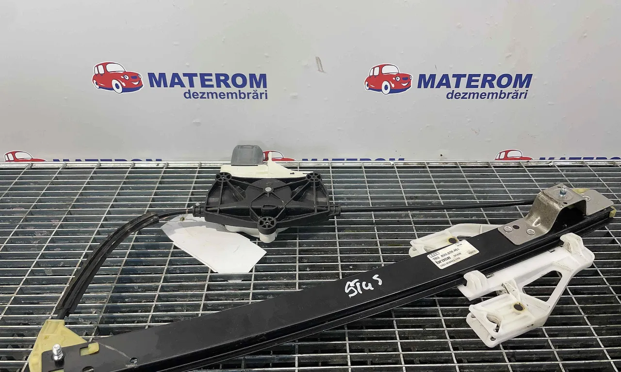 MACARA USA SPATE STANGA AUDI Q3 2011-2020