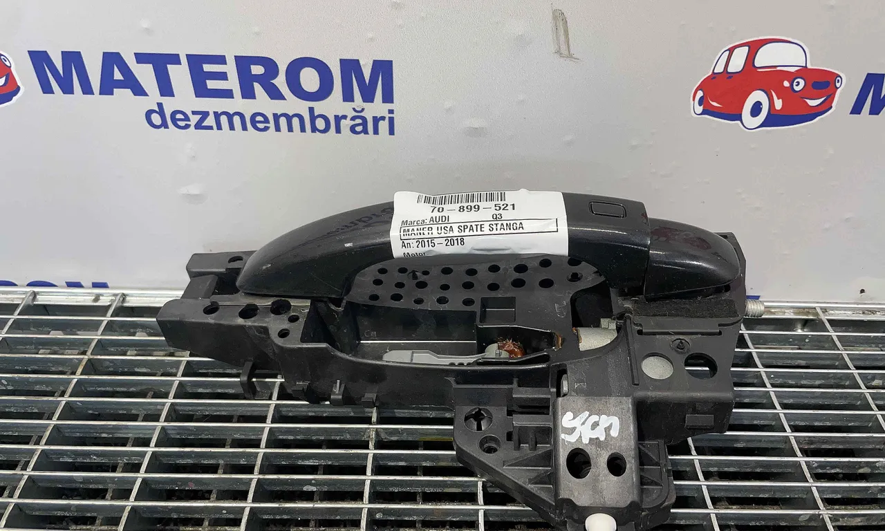 MANER USA SPATE STANGA AUDI Q3 2011-2020