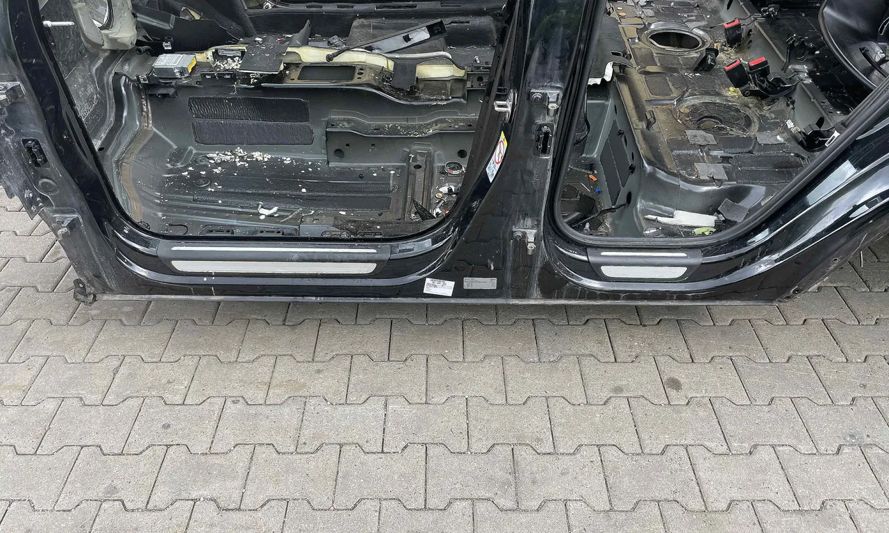 PRAG STANGA AUDI Q3 2011-2020