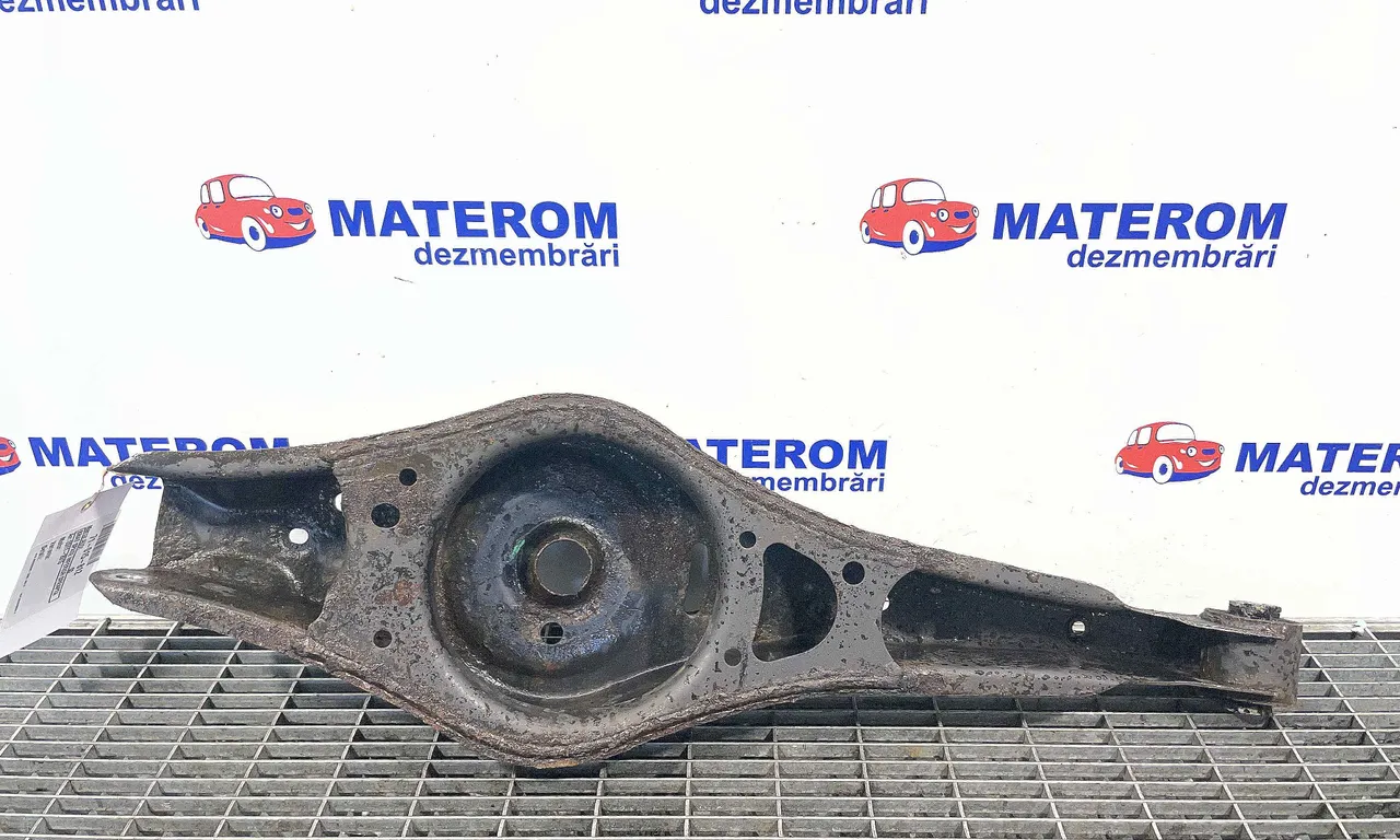 BRAT SPATE INFERIOR DREAPTA AUDI Q3 2011-2020