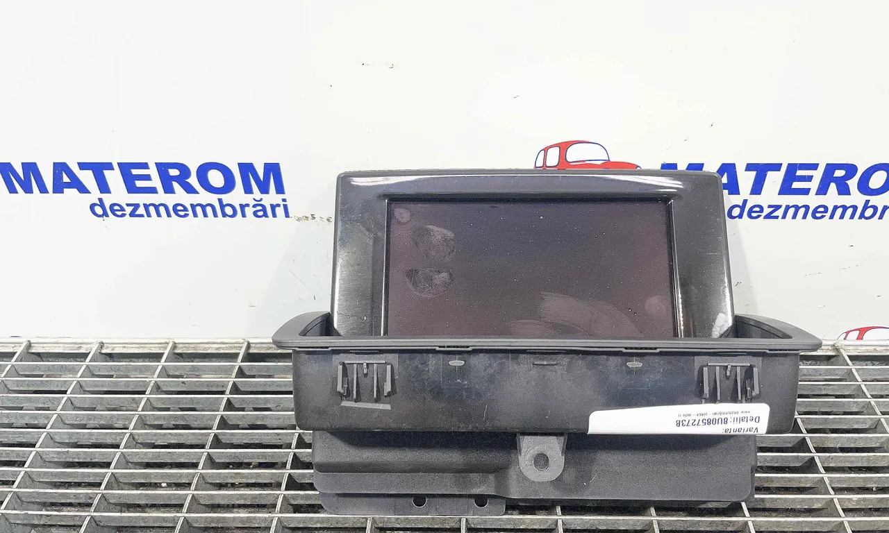 AFISAJ BORD AUDI Q3 2011-2020