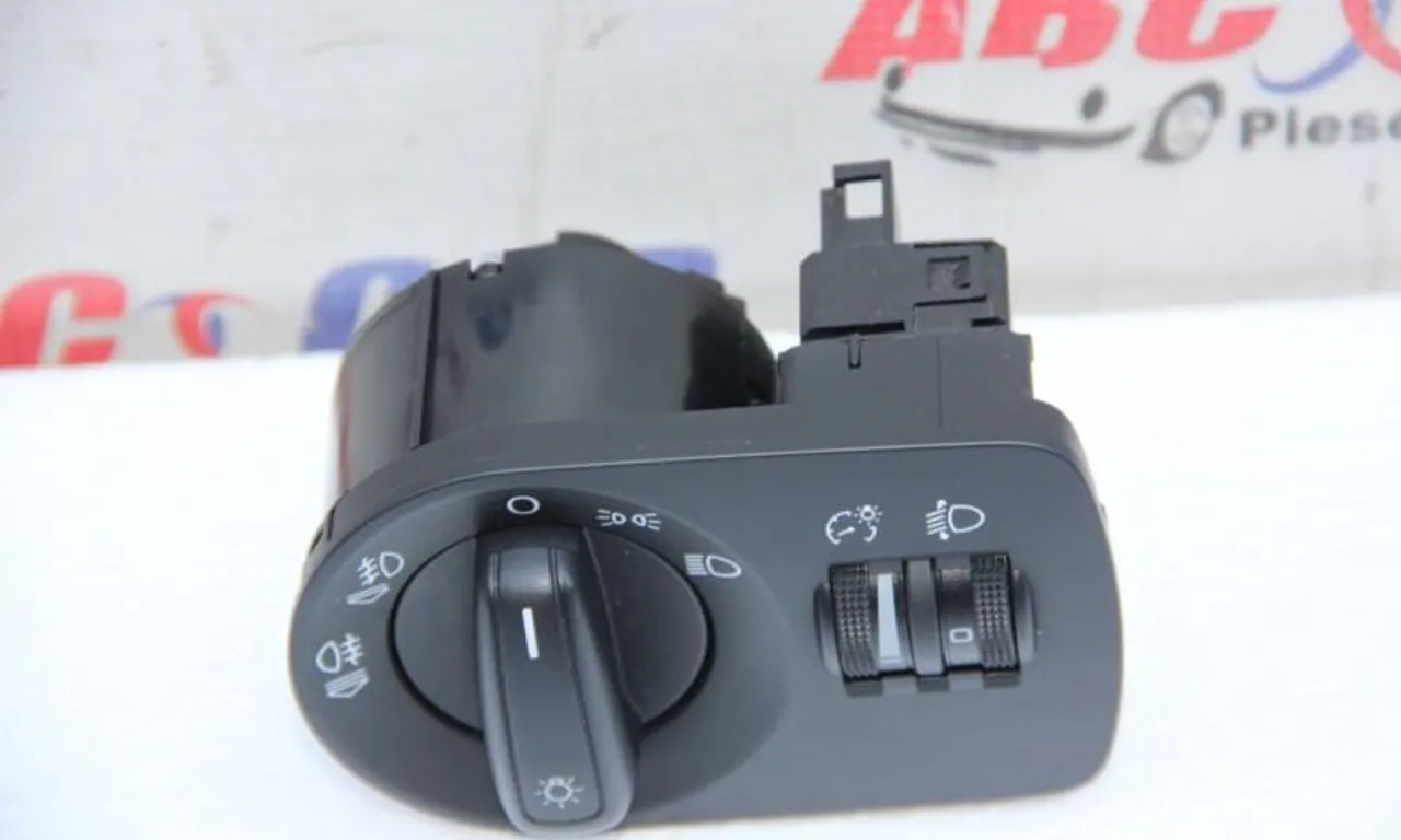 Bloc lumini AUDI Q3 2011-2020