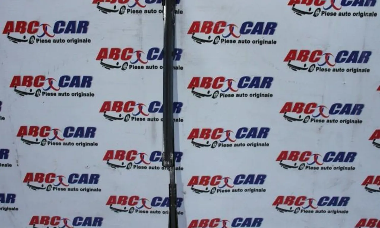 Brat dreapta stergator AUDI Q3 2011-2020