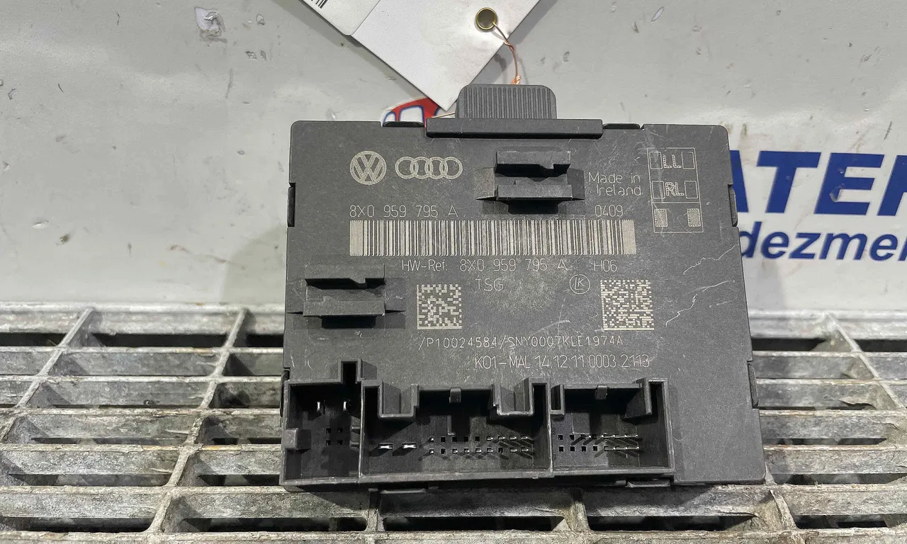 MODUL USA/DREAPTA SPATE AUDI Q3 2011-2020