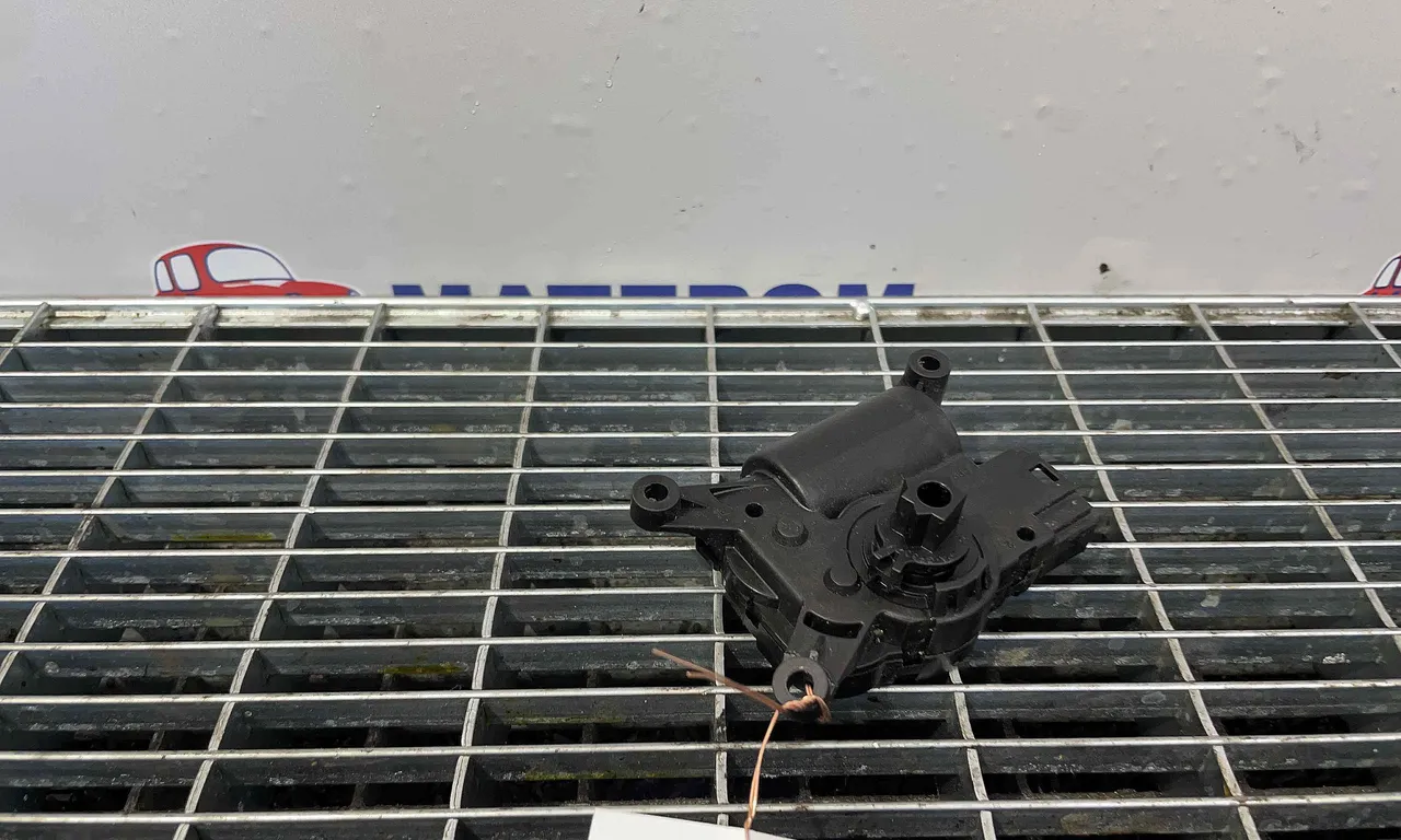 MOTORAS CLAPETA INCALZIRE AUDI Q3 2011-2020