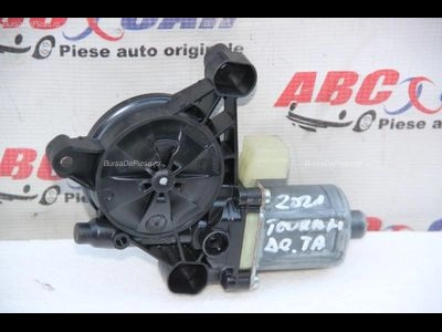 Motoras macara usa dreapta fata