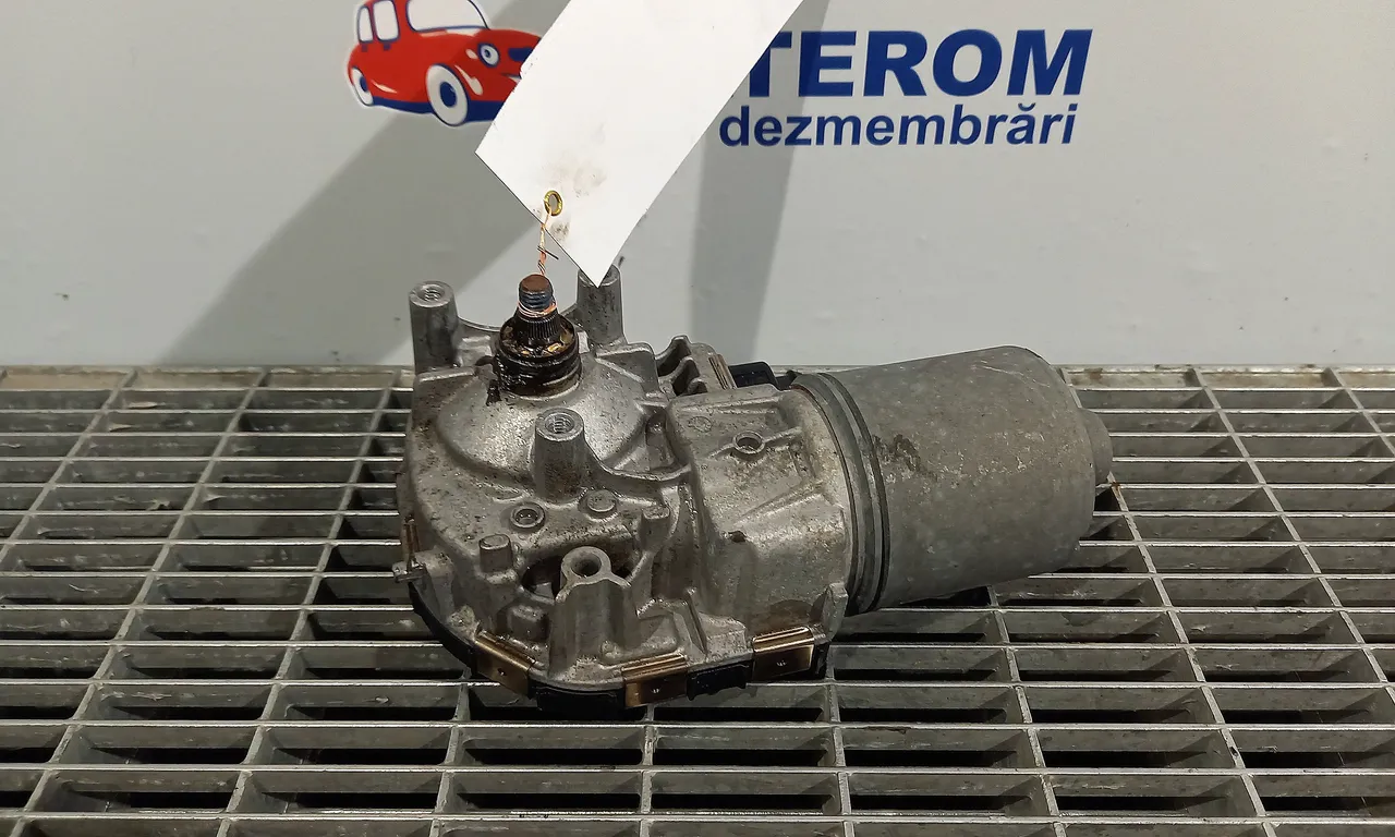 MOTORAS STERGATOR PARBRIZ AUDI Q3 2011-2020