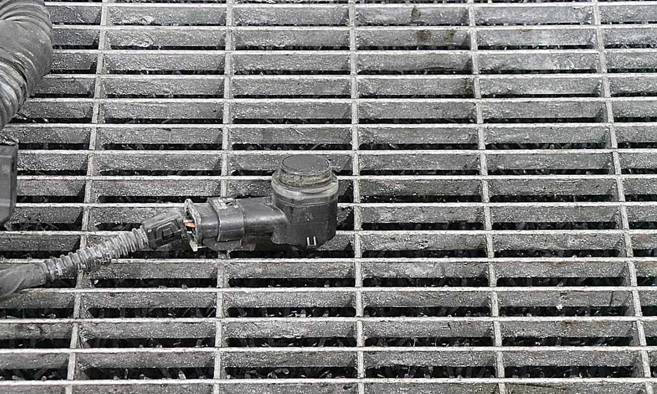 SENZOR PARCARE SPATE AUDI Q3 2011-2020