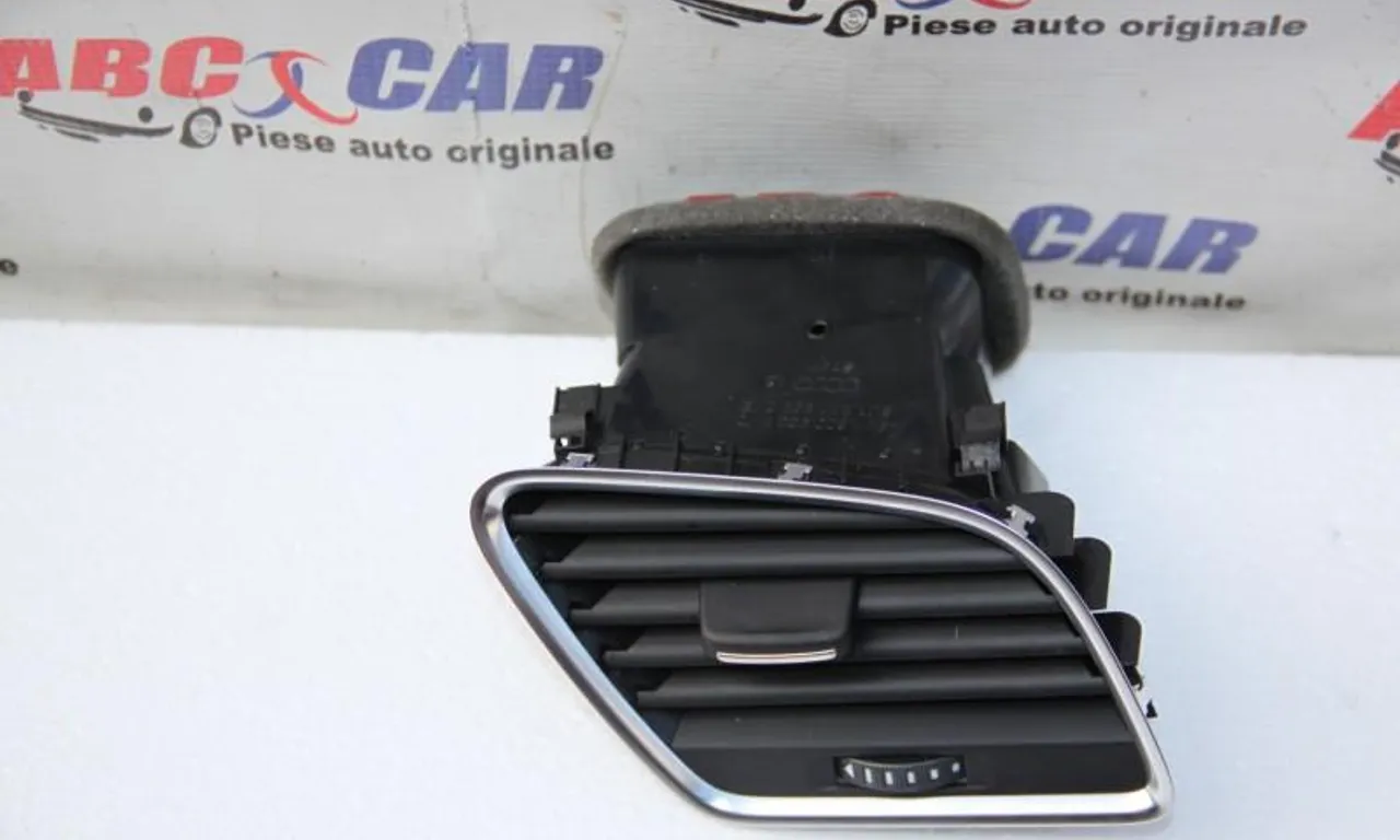 Grila ventilatie dreapta fata AUDI Q3 2011-2020