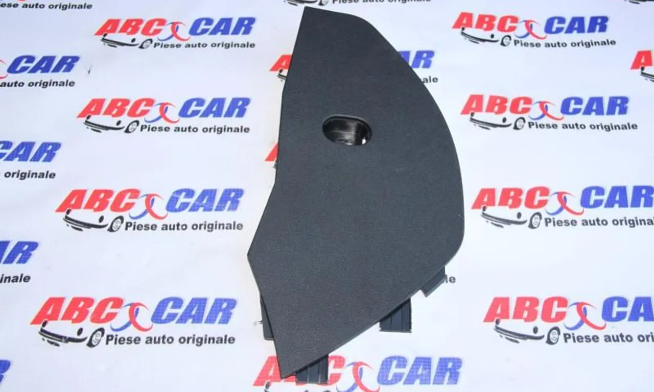 Ornament dreapta tunel central AUDI Q3 2011-2020