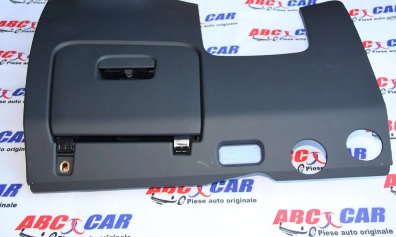 Torpedou sofer AUDI Q3 2011-2020