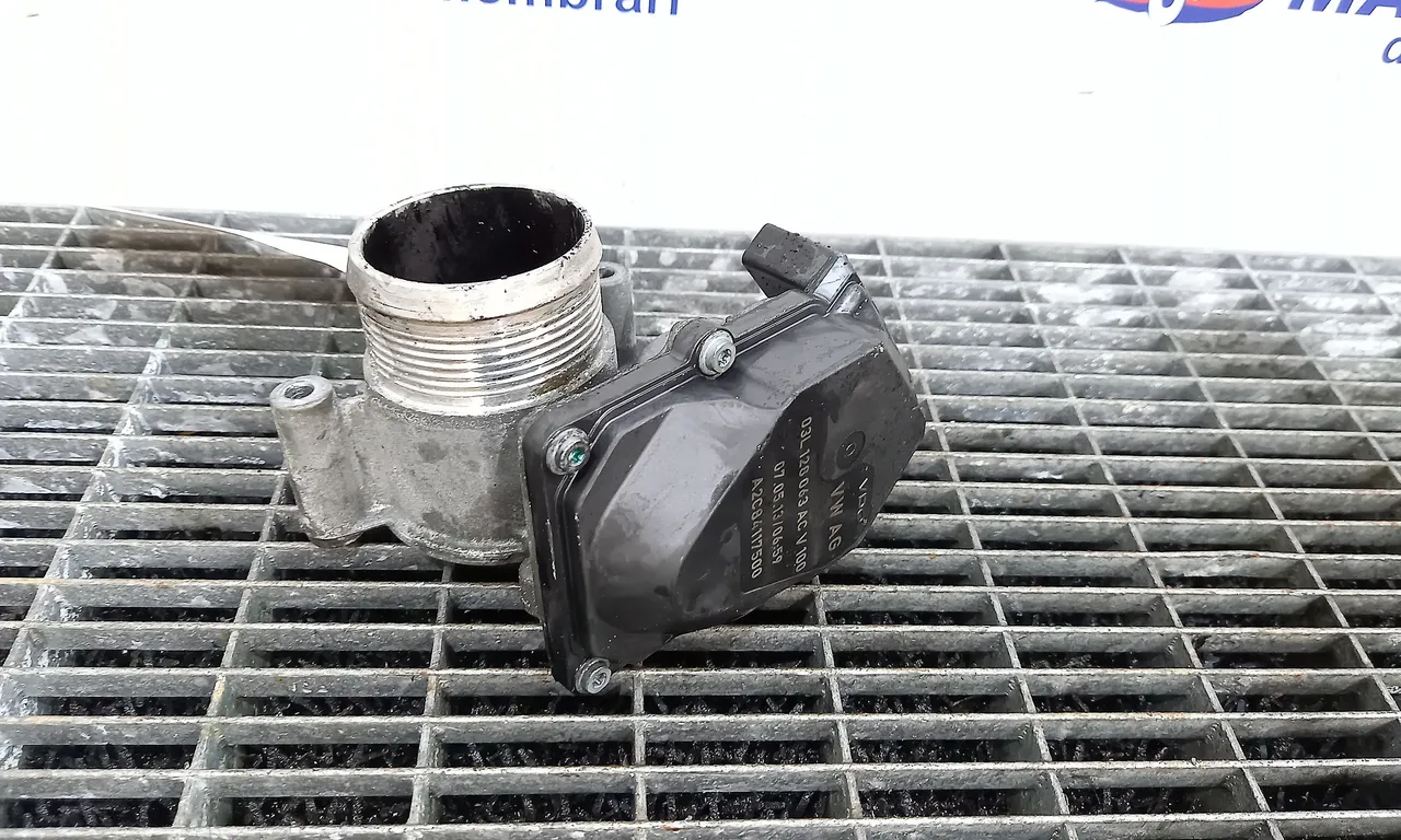 CLAPETA ACCELERATIE AUDI Q3 2011-2020