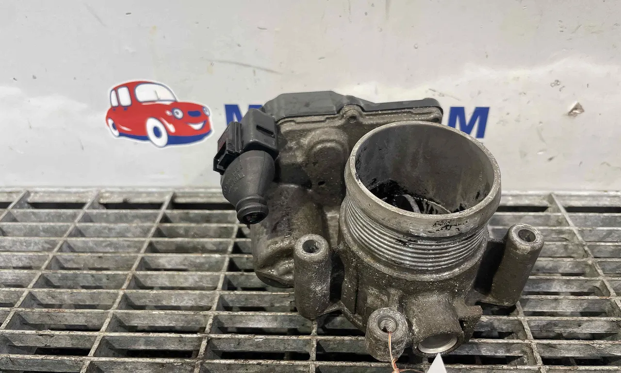 CLAPETA ACCELERATIE AUDI Q3 2011-2020