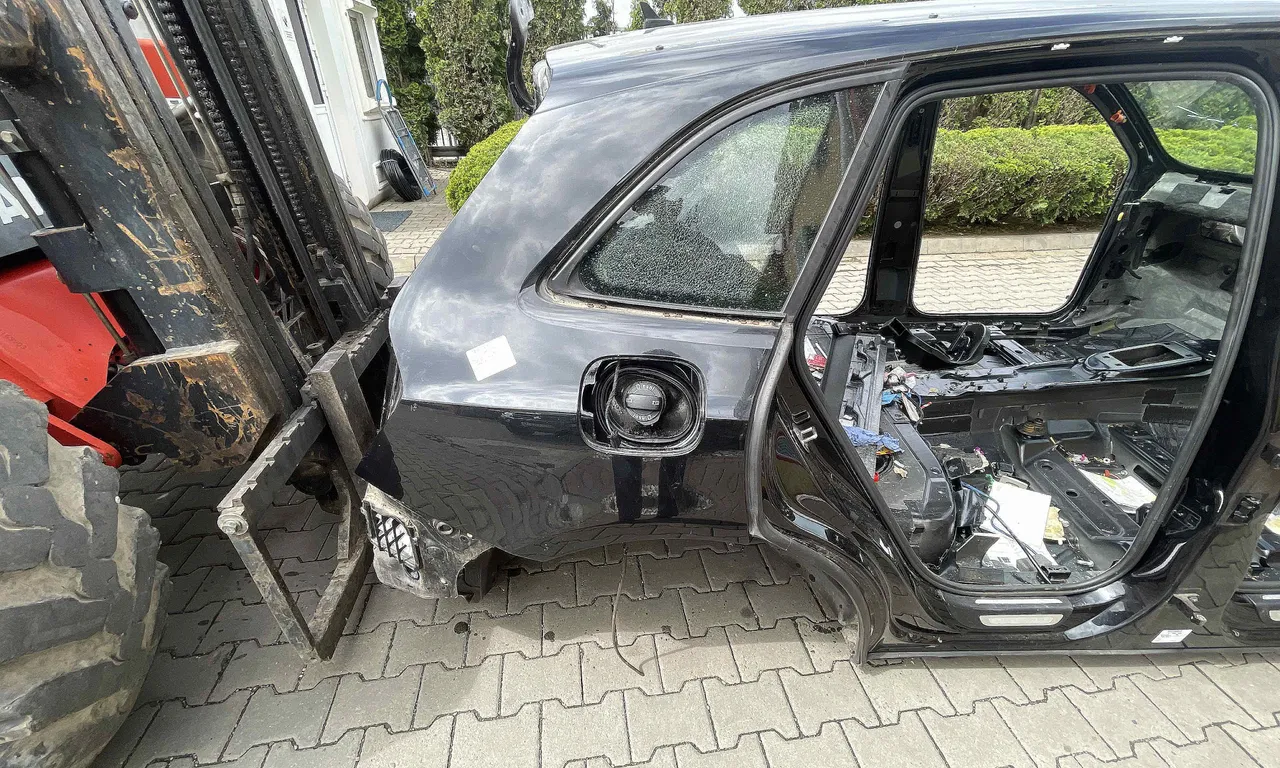 ARIPA SPATE DREAPTA AUDI Q5 2008-2019
