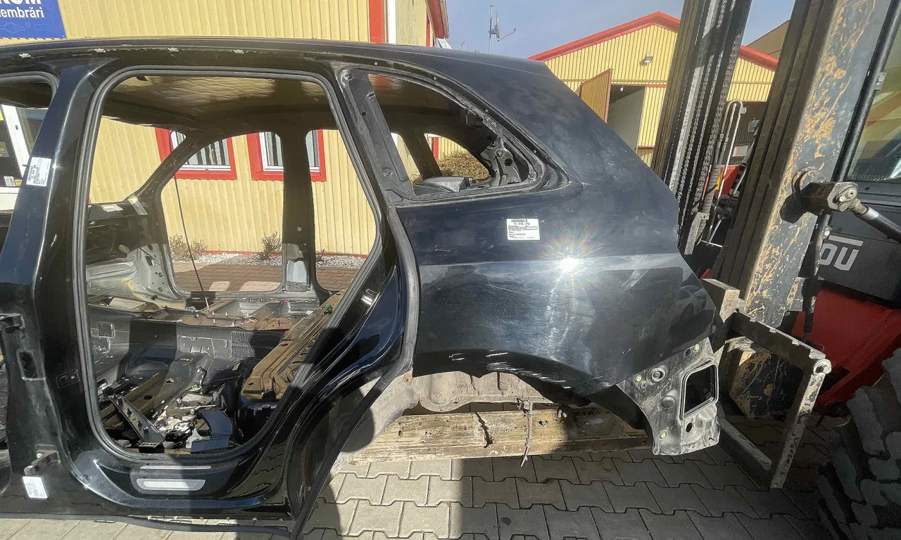 ARIPA SPATE STANGA AUDI Q5 2008-2019