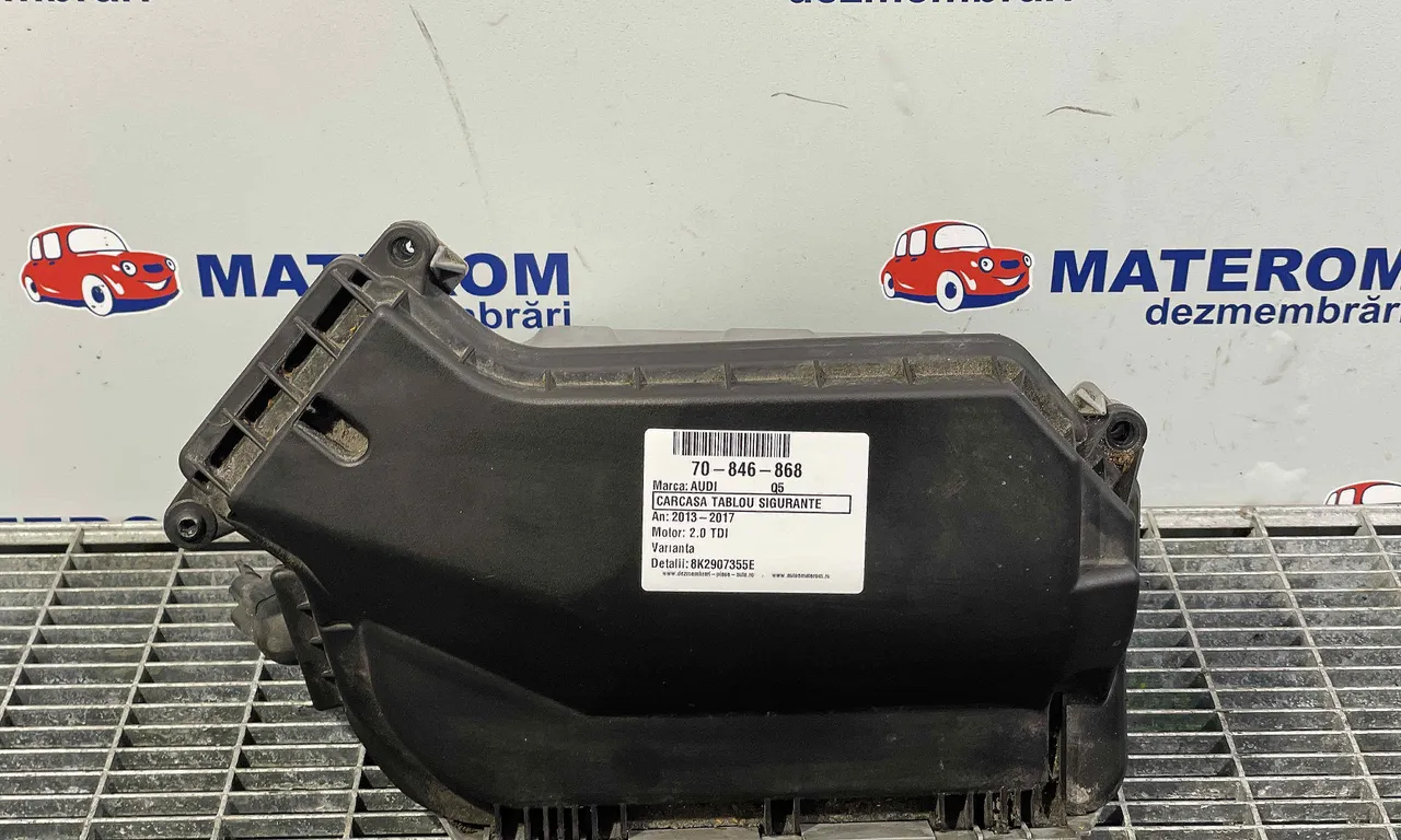 CARCASA TABLOU SIGURANTE AUDI Q5 2008-2019