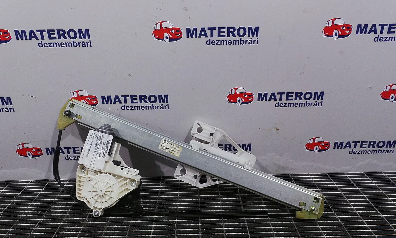 MACARA USA SPATE DREAPTA AUDI Q5 2008-2019