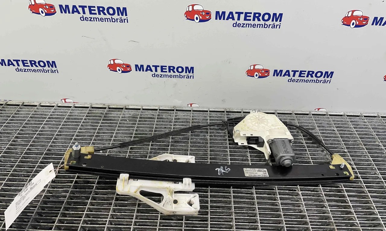 MACARA USA SPATE DREAPTA AUDI Q5 2008-2019