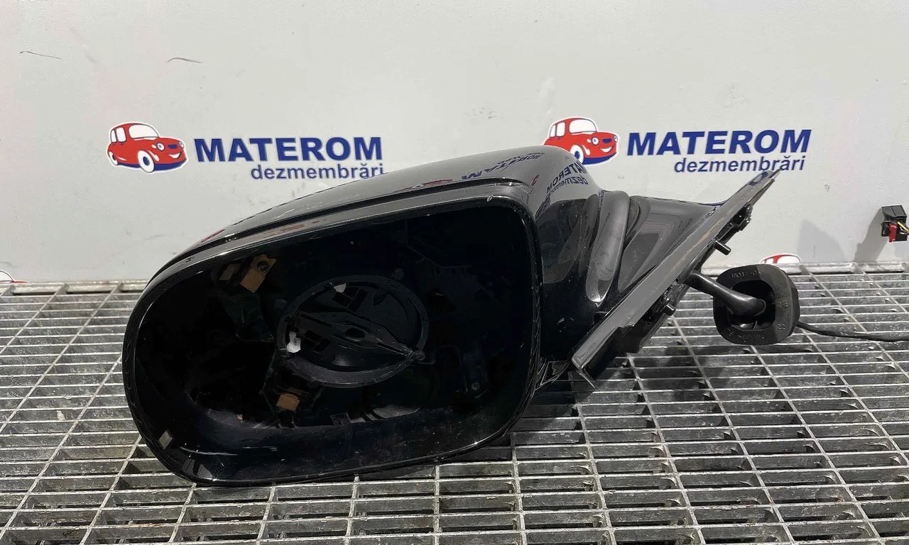OGLINDA EXTERIOARA STANGA AUDI Q5 2008-2019