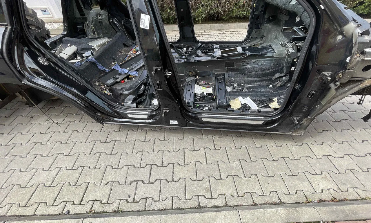 PRAG DREAPTA AUDI Q5 2008-2019