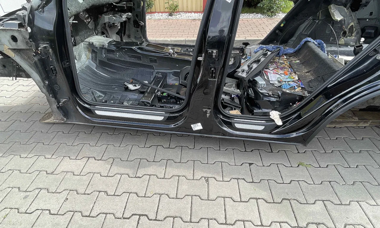 PRAG STANGA AUDI Q5 2008-2019