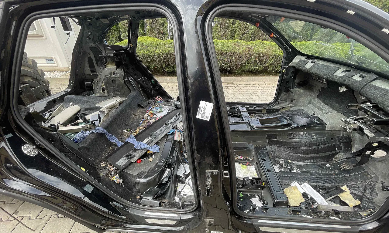 STALP MIJLOC DREAPTA AUDI Q5 2008-2019