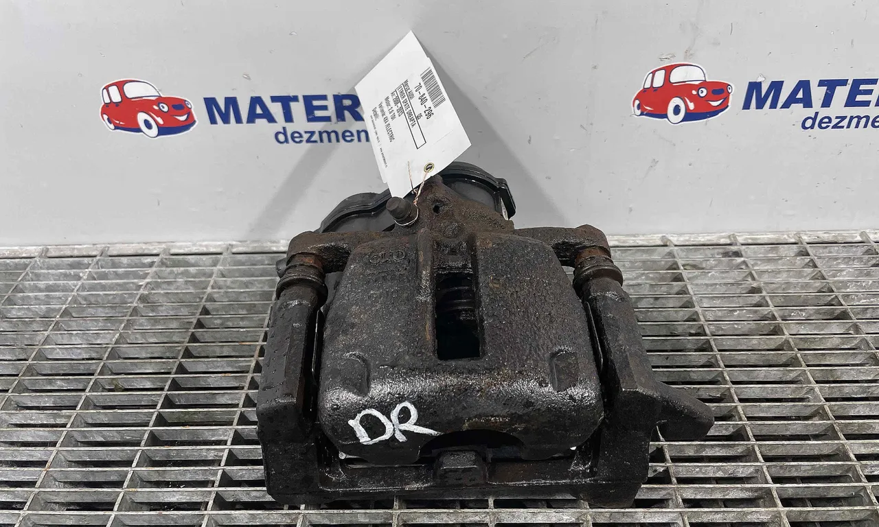 ETRIER SPATE DREAPTA AUDI Q5 2008-2019