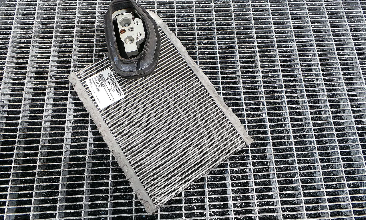RADIATOR CLIMA AUDI Q5 2008-2019