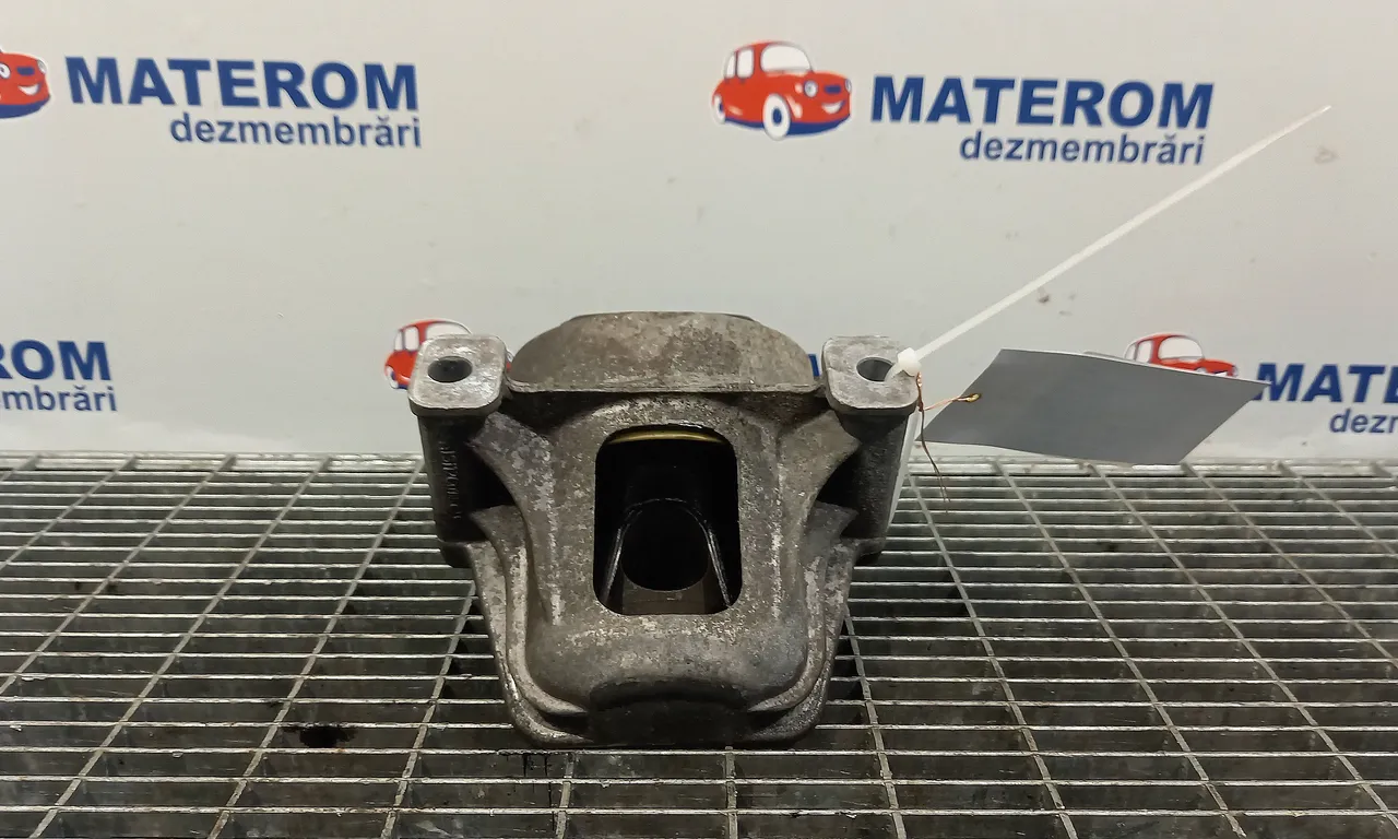 TAMPON MOTOR AUDI Q5 2008-2019