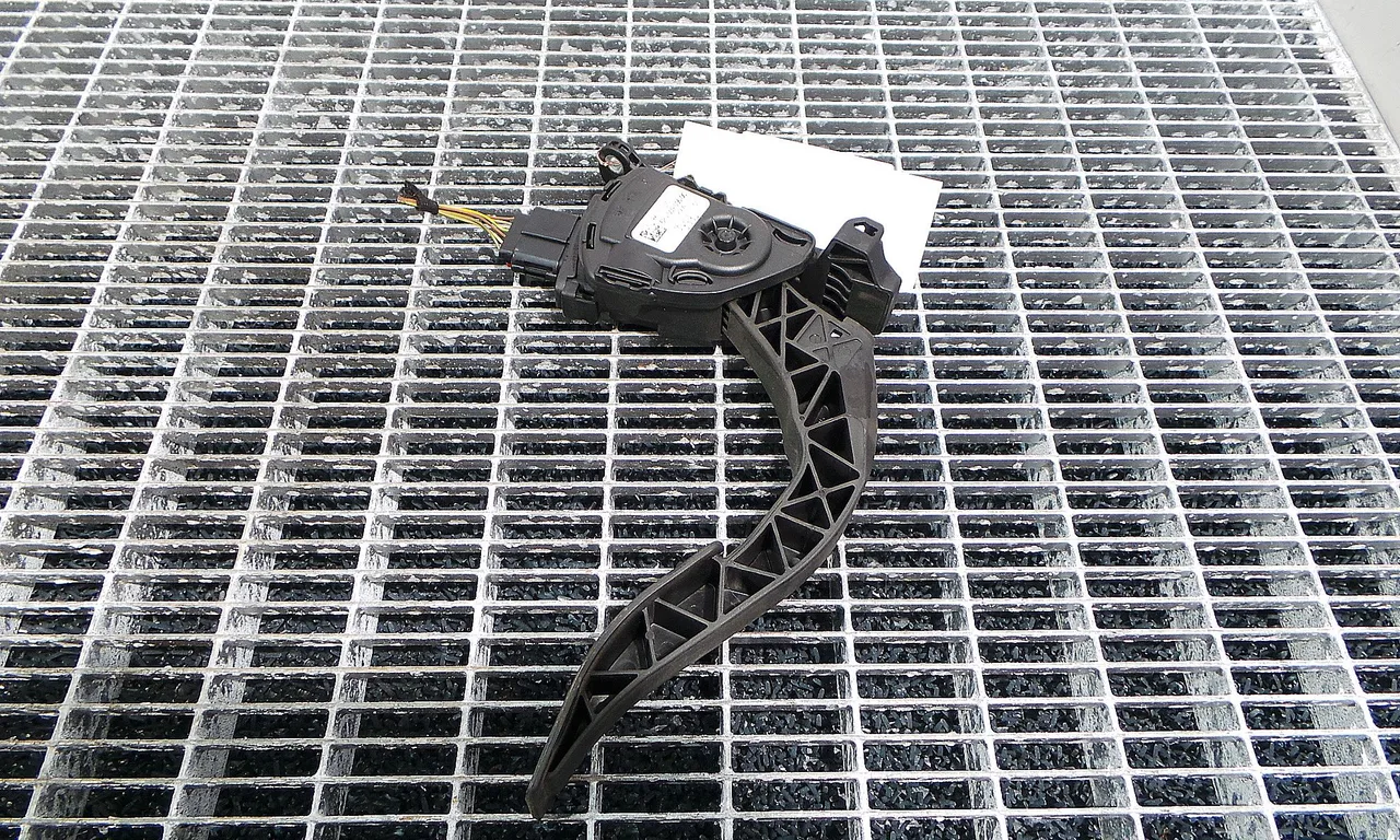 PEDALA ACCELERATIE AUDI Q5 2008-2019
