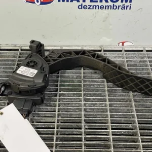 PEDALA ACCELERATIE