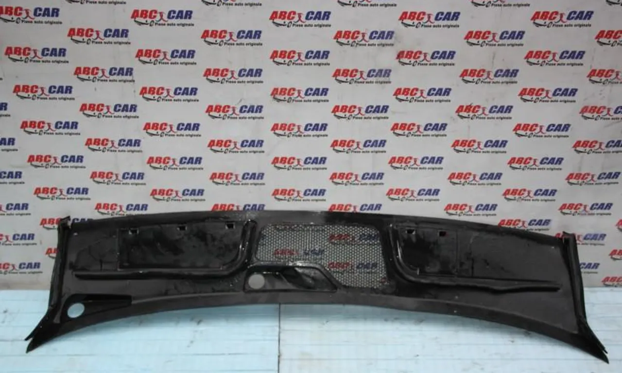 Grilaj stergatoare AUDI Q5 2016-null